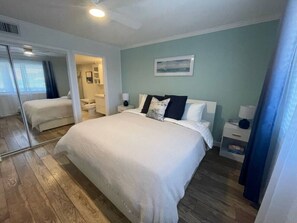 1 bedroom, iron/ironing board, free WiFi - Relaxing Jupiter Gem! (Jupiter)