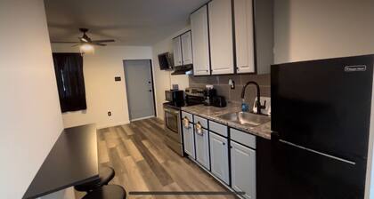 Spacious getaway, so fresh and clean!