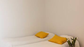 1 makuuhuone, silitysrauta/-lauta, vauvan matkasänky, ilmainen Wi-Fi