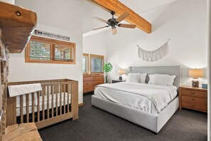 2 bedrooms, iron/ironing board, WiFi, bed sheets - Walk to Main St., Cozy 2BR/2BA in Deer Valley (Park City)