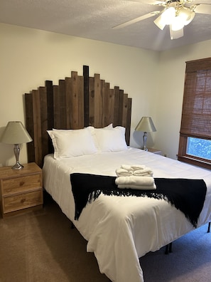 3 Schlafzimmer, Bügeleisen/Bügelbrett, kostenloses WLAN, Bettwäsche