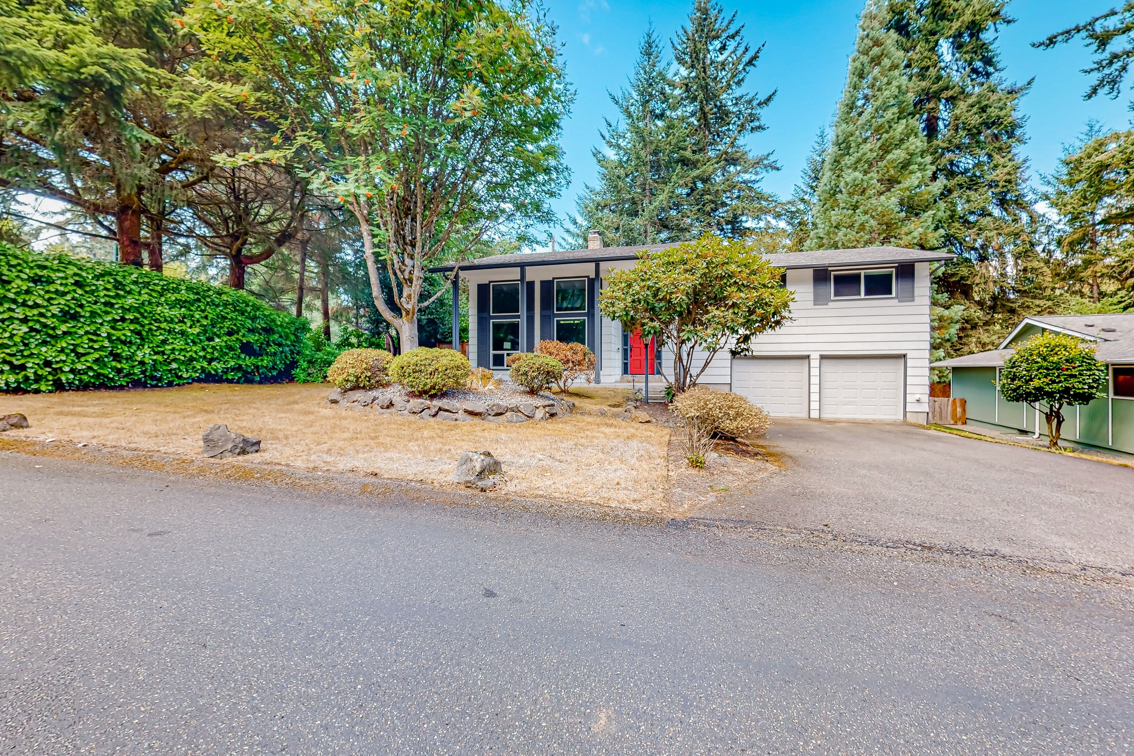 Rowandale | Serene house in University Place - short walk away from Puget Sound