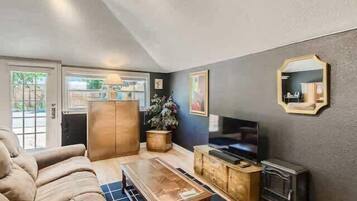 Televisie en een kantoor