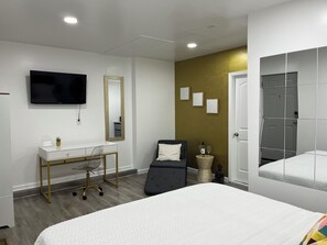 1 bedroom, iron/ironing board, WiFi, bed sheets