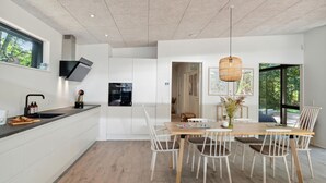 Dining - Beautiful home in Frederiksværk (Frederiksværk)