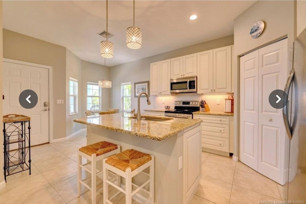 雪櫃、微波爐、焗爐、爐具