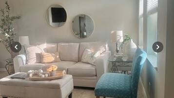 智能电视、乒乓球