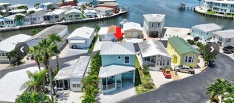 Cozy villa a short walk from the beach ready for your family.