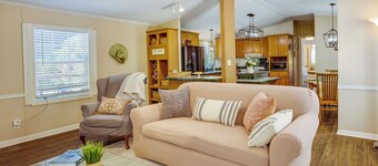 Secluded Rural Home in Normangee!