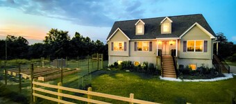 New Vrindaban: Gopinath - sleeps six