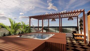 Luxury Loft, Multiple Bedrooms, Partial Ocean View | Terrace/patio