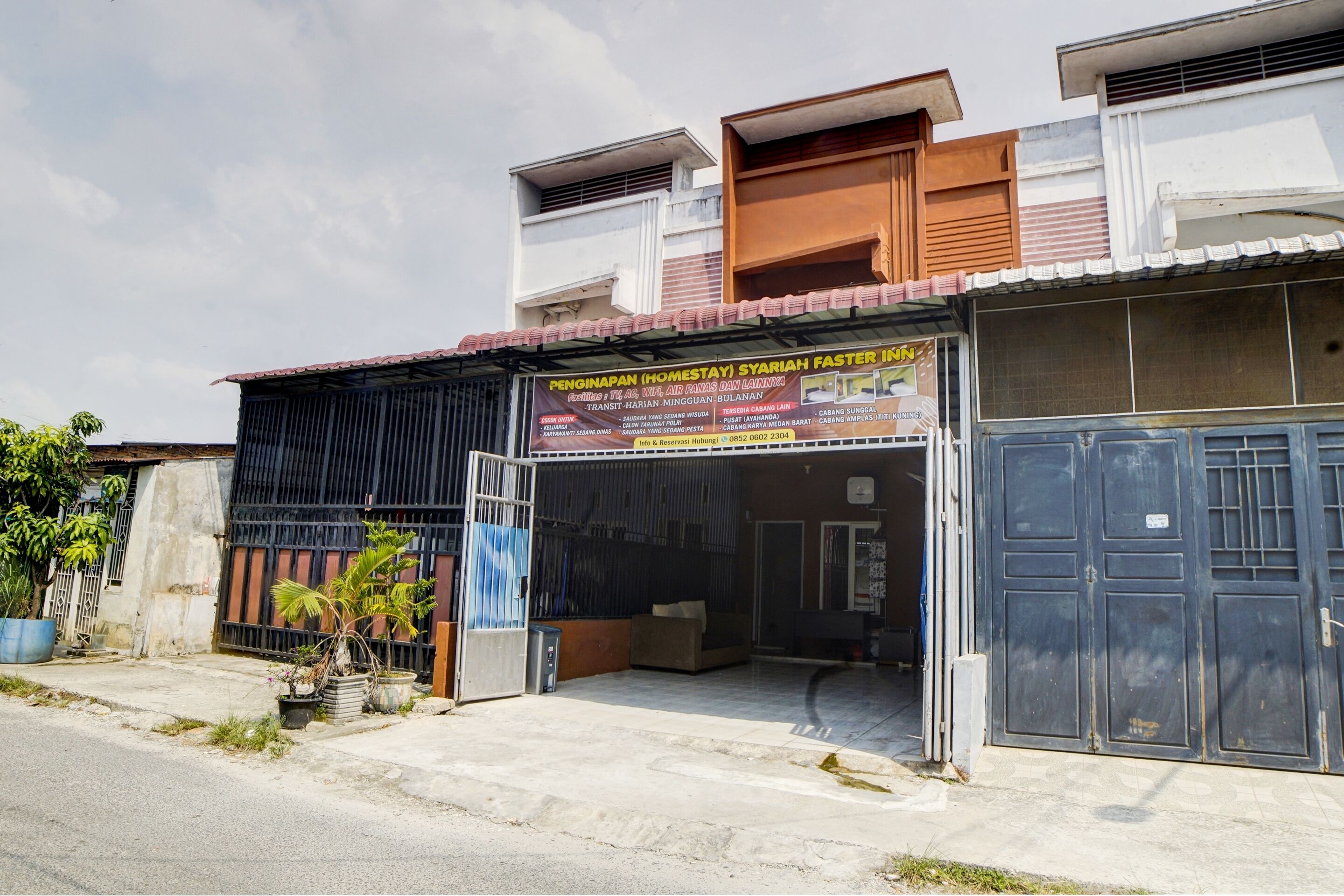 Photo - Hotel O Penginapan Syariah Faster Inn