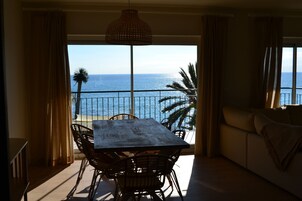 Televisión de pantalla plana