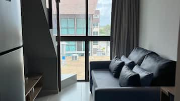 Superior Loft | Living area