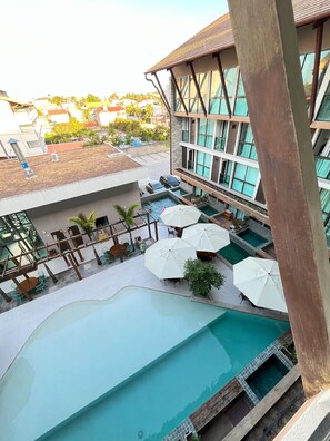 Classic Loft | Courtyard view