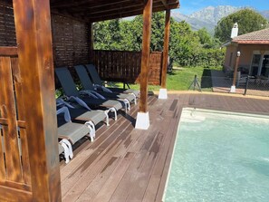 Outdoor pool, a heated pool - Casa Rural La Lagunilla Golf (Candeleda)