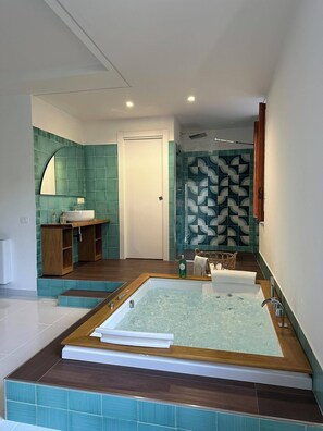 Doppelzimmer, mit Bad, Bergblick (Verde) | Badezimmer | Kostenlose Toilettenartikel, Haartrockner, Bidet, Handtücher
