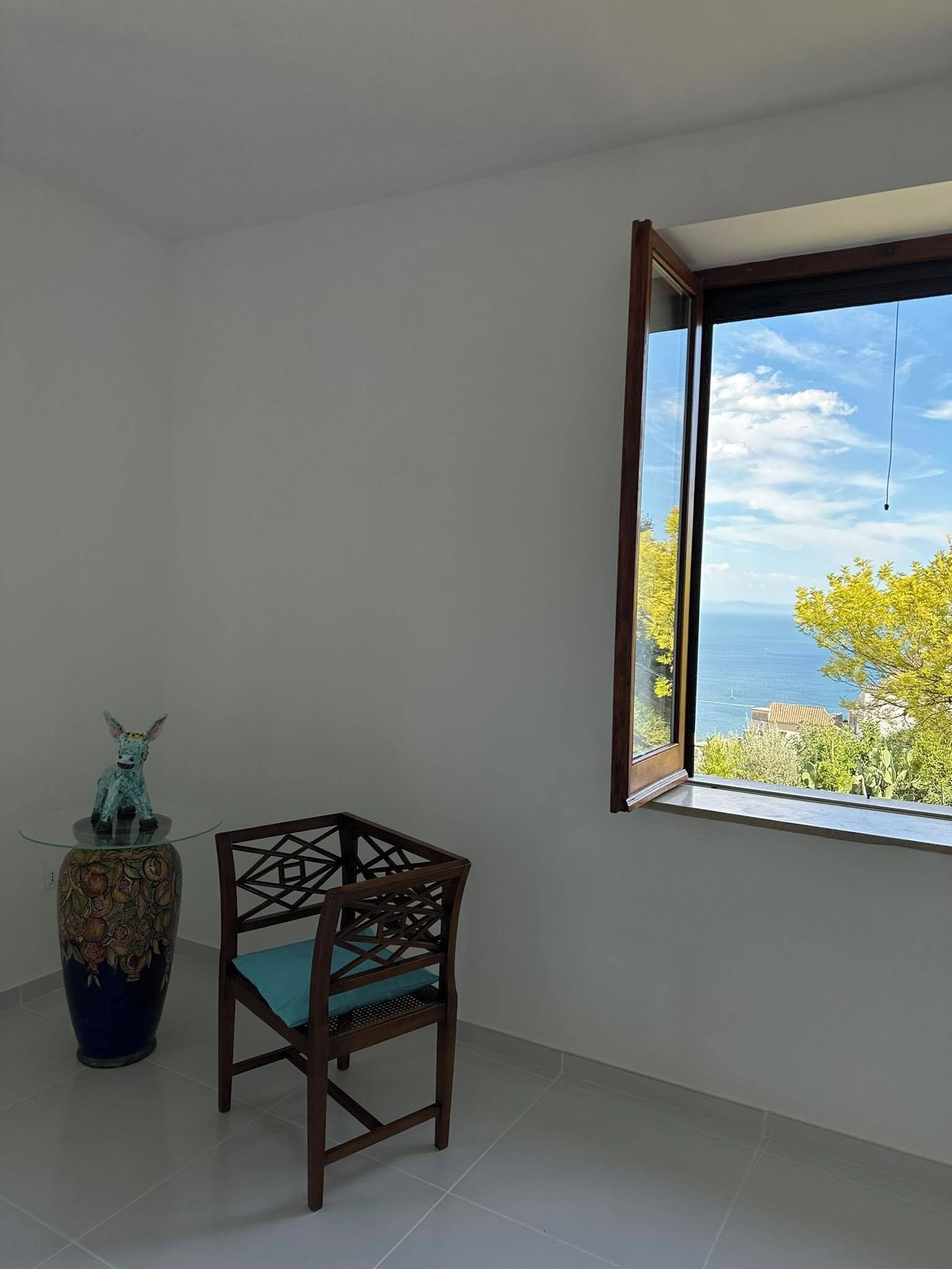 Suite Deluxe, bagno in camera, vista mare (Blu) | Biancheria in cotone egiziano, biancheria da letto di alta qualità