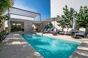Pool - Seaside Penthouse! Rooftop Jacuzzi & Ocean Views! (Tulum Municipality)