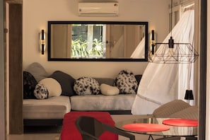 Suite Supérieure, vue piscine | 5 chambres, Wi-Fi gratuit