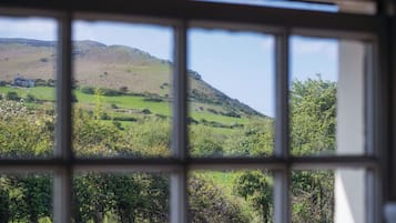 Luxury Cottage | Mountain view
