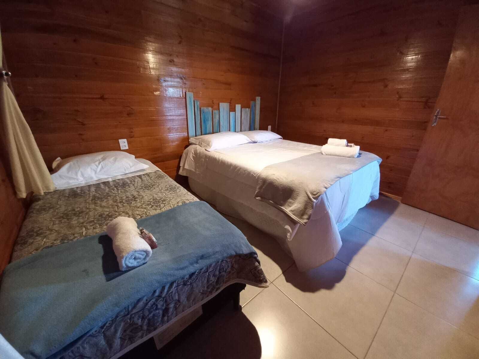 Nhà dành cho gia đình, 2 phòng ngủ, bếp, quang cảnh vườn | Trang bị nội thất với thiết kế riêng biệt, bàn ủi/dụng cụ ủi quần áo 