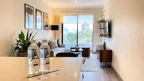 Apartment (904) | Wohnbereich