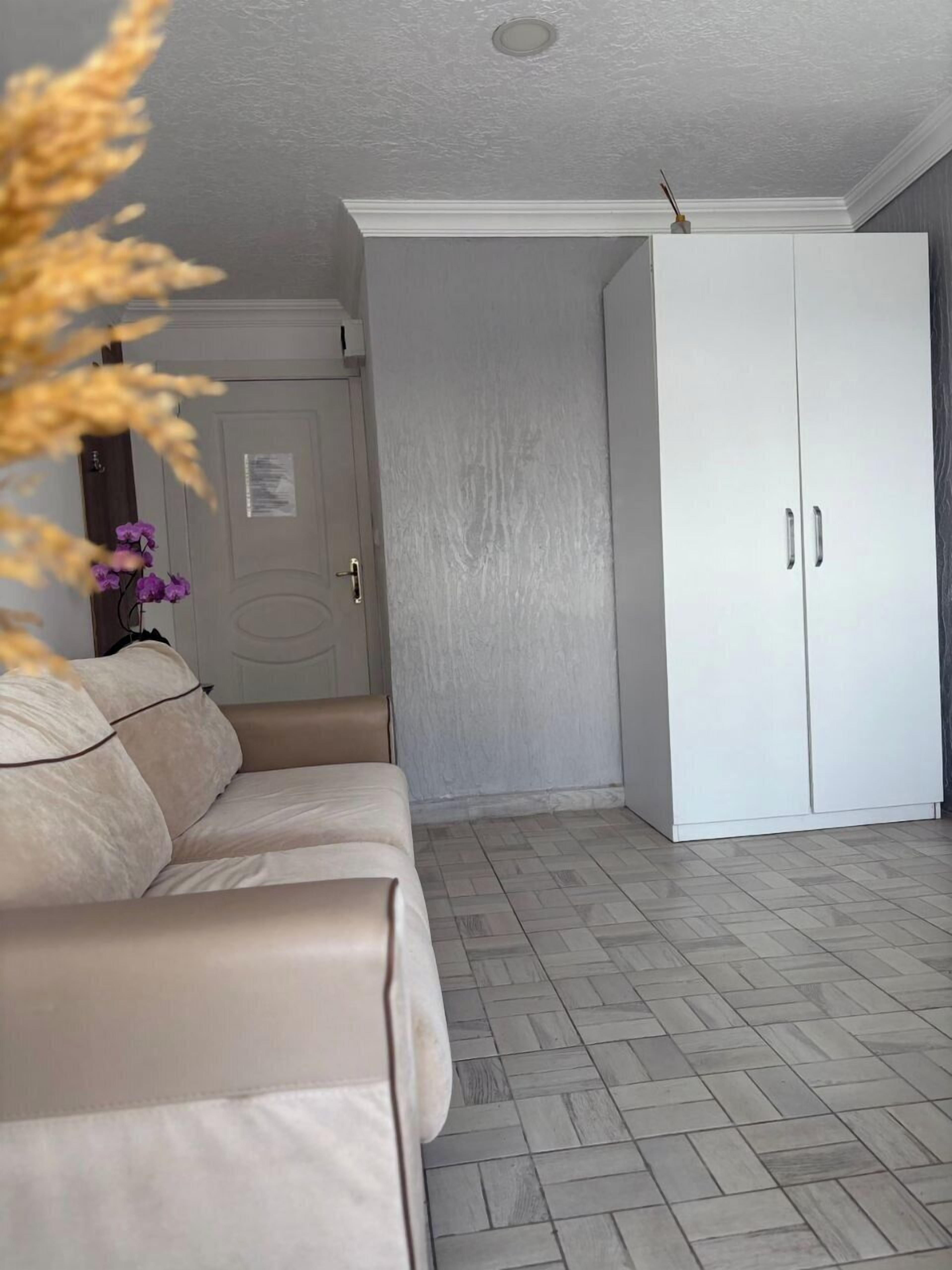 Standard Apartment | Free WiFi, bed sheets