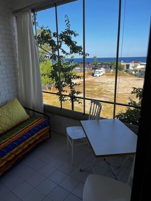 Luxury Studio Suite | Balcony