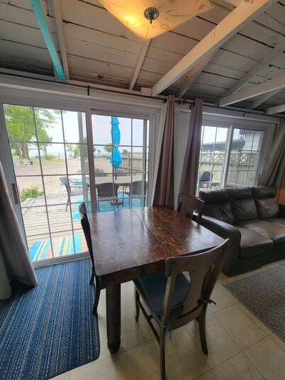 2 Private Beach Front Cottages on the Lake in Beautiful Port Stanley
