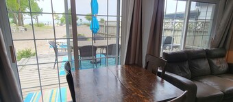 2 Private Beach Front Cottages on the Lake in Beautiful Port Stanley