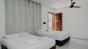 Standard Villa | 1 bedroom, laptop workspace, free WiFi, bed sheets - Villas Karalv (Bacalar)
