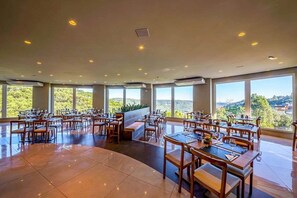 Apartamento luxo | Opções para refeição