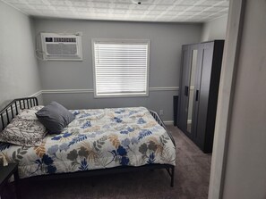 4 chambres, Wi-Fi gratuit, draps fournis