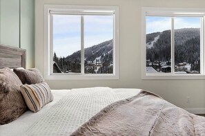 3 Schlafzimmer, Bügeleisen/Bügelbrett, Reisekinderbett, kostenloses WLAN