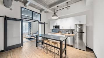 Family Double Room, 2 Bedrooms | In-room dining