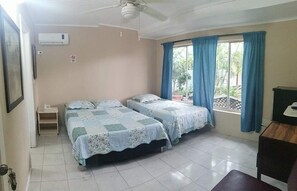 Cubrecamas y wifi gratis