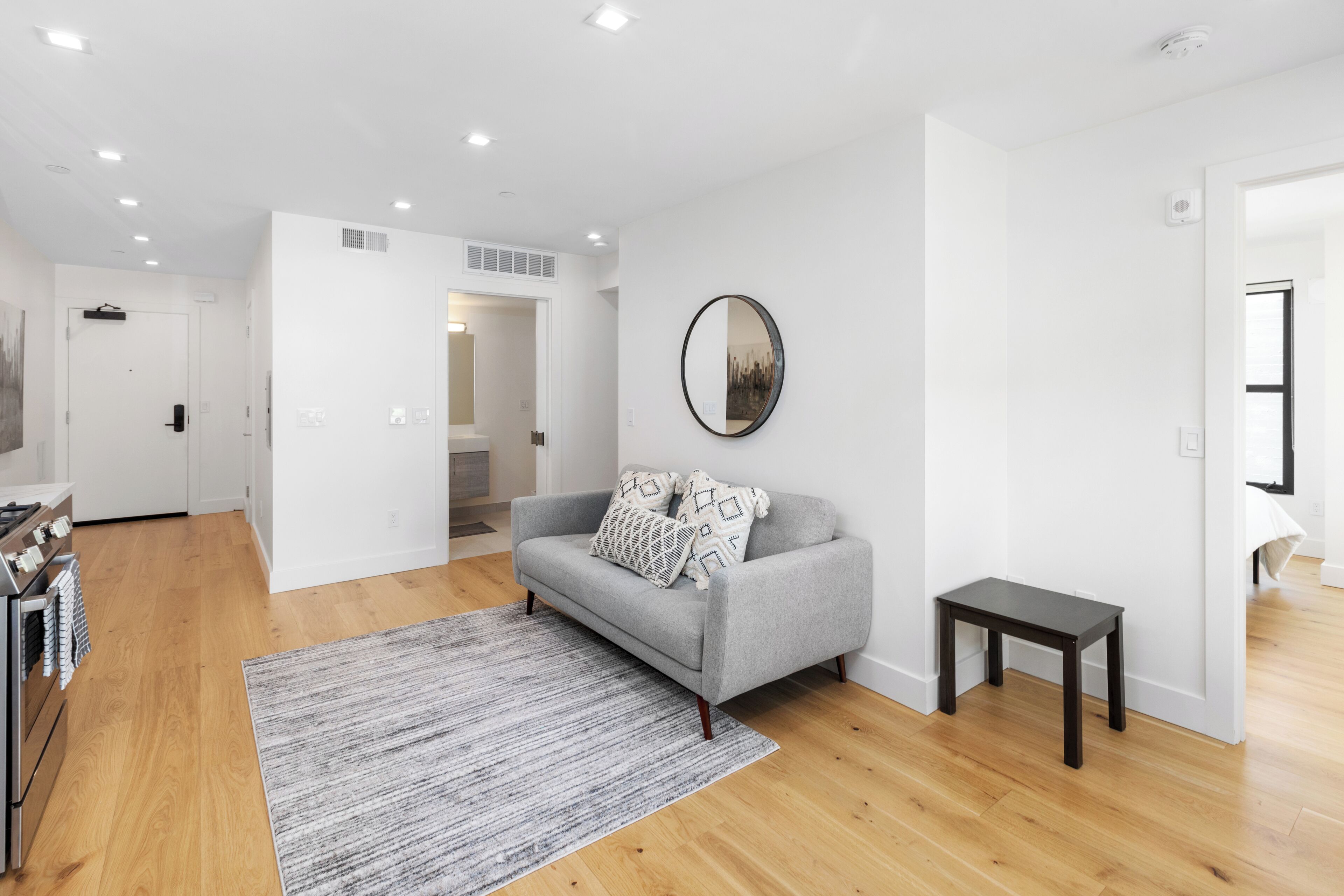 Lovely 2-Bedroom Condo In San Francisco - San Francisco Life Real Estate 