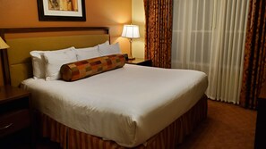 2 間睡房、房內夾萬、熨斗/熨衫板、免費 Wi-Fi