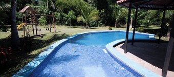 Tortuga House  Avellanas
