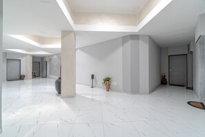 Interior - GuestHost - Modern and comfortable apartment ideal for 2 guests located in a residential area of Chiavari, a few steps from the historic center and the beach. The accommodation is equipped with every comfort: equipped terrace, kitchen, washing machine, a (Chiavari)