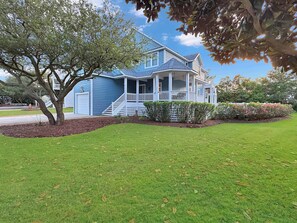 Exterior - Renovated Cottage w/ Heated Pool, Spa & Amenities! (Corolla)