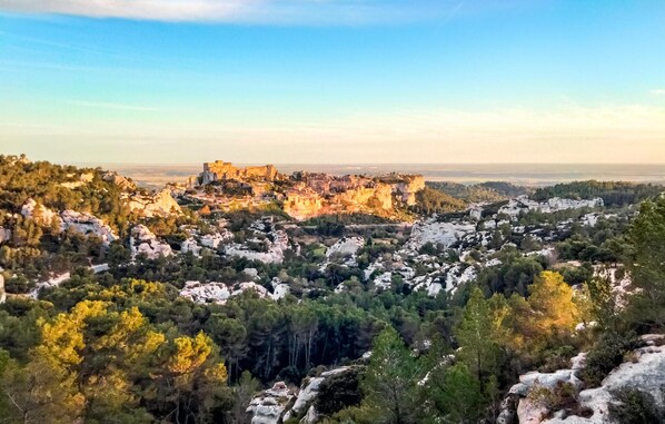 منوع