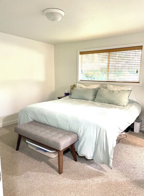 3 quartos, ferros/tábuas de passar roupa, Wi-Fi, roupa de cama