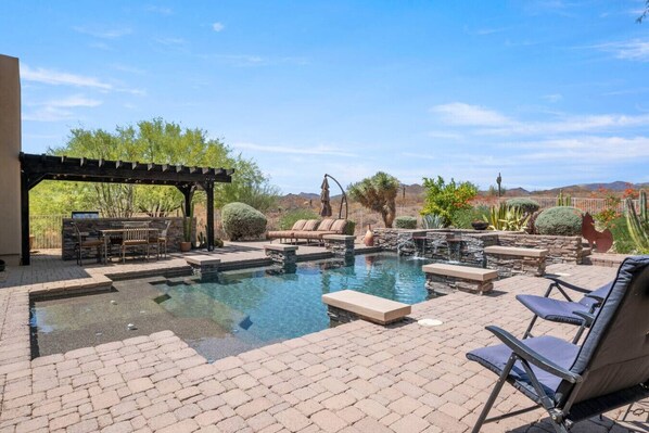 屋外プール、温水プール