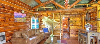 Caribou Cabin in Glenwood Canyon on Sheep Ranch