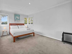 2 Schlafzimmer, Bügeleisen/Bügelbrett, WLAN, Bettwäsche