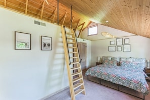 2 chambres, coffres-forts dans les chambres, fer et planche à repasser