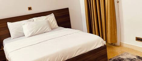 1 Schlafzimmer, Bügeleisen/Bügelbrett, WLAN, Bettwäsche