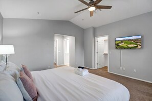 3 bedrooms, iron/ironing board, WiFi, bed sheets - Scottsdale Sunrise - Stylish Home with Fenced Backyard, Pool Access (Scottsdale)